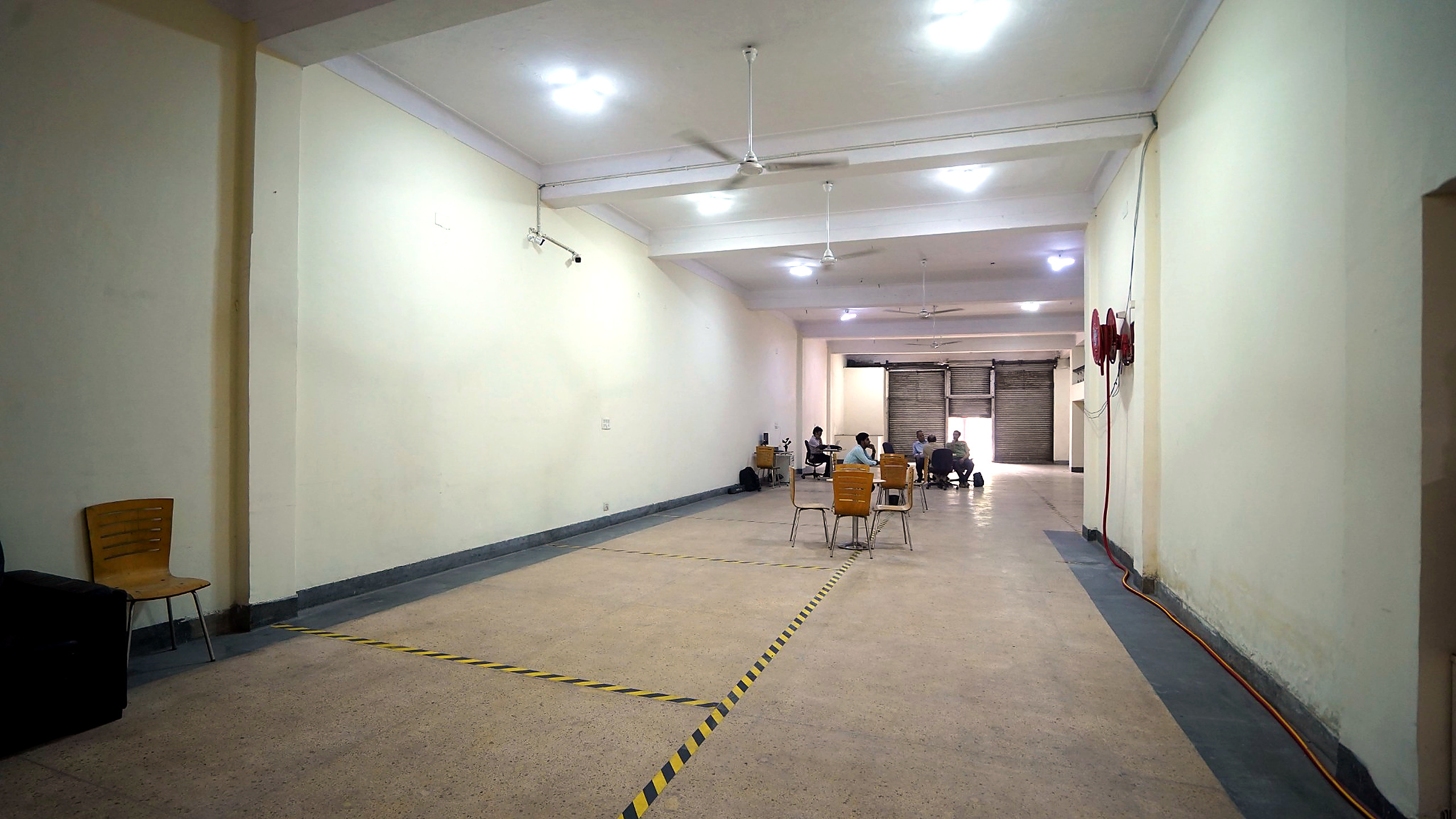 Spacious Main Hall for Wholesale Trading at HP Market